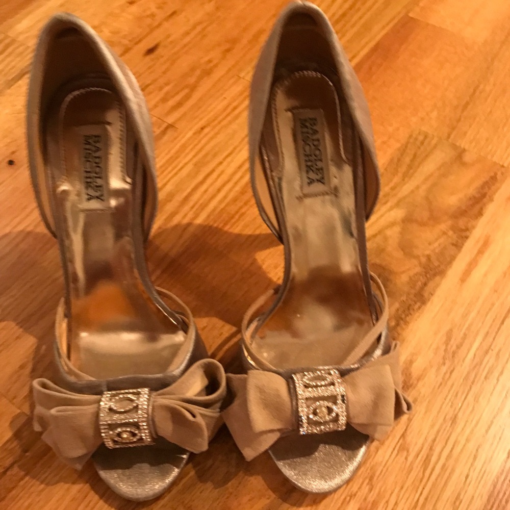 Bagdley Mischka heels